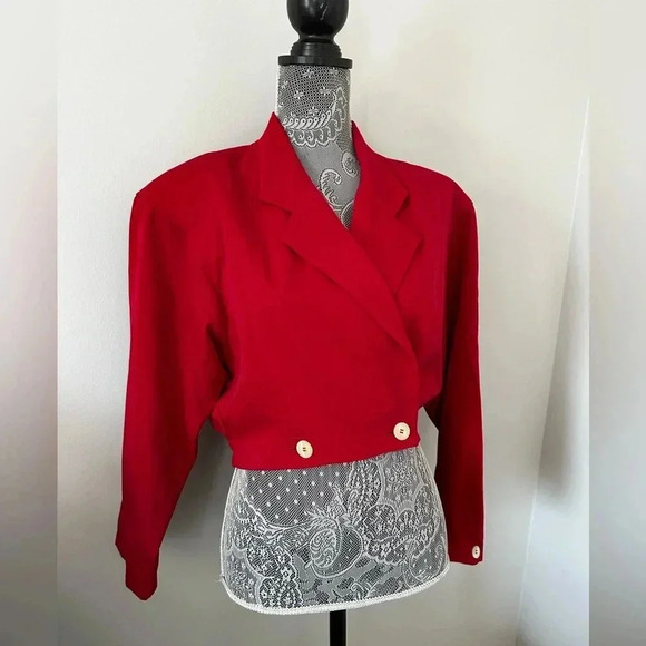 VTG 80’s/90’s Bergdorf Goodman 100% Wool Cropped Red Blazer. Buttoned. Size: S. - Picture 1 of 14